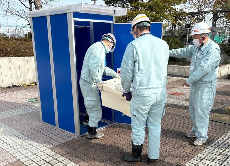 マンホールトイレ設置2