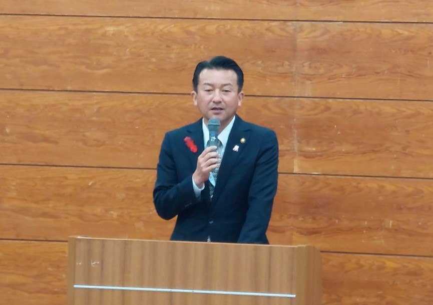 青少年問題協議会委嘱状交付式