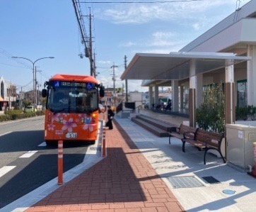 [写真]コミュニティセンター前（令和4年度施行）