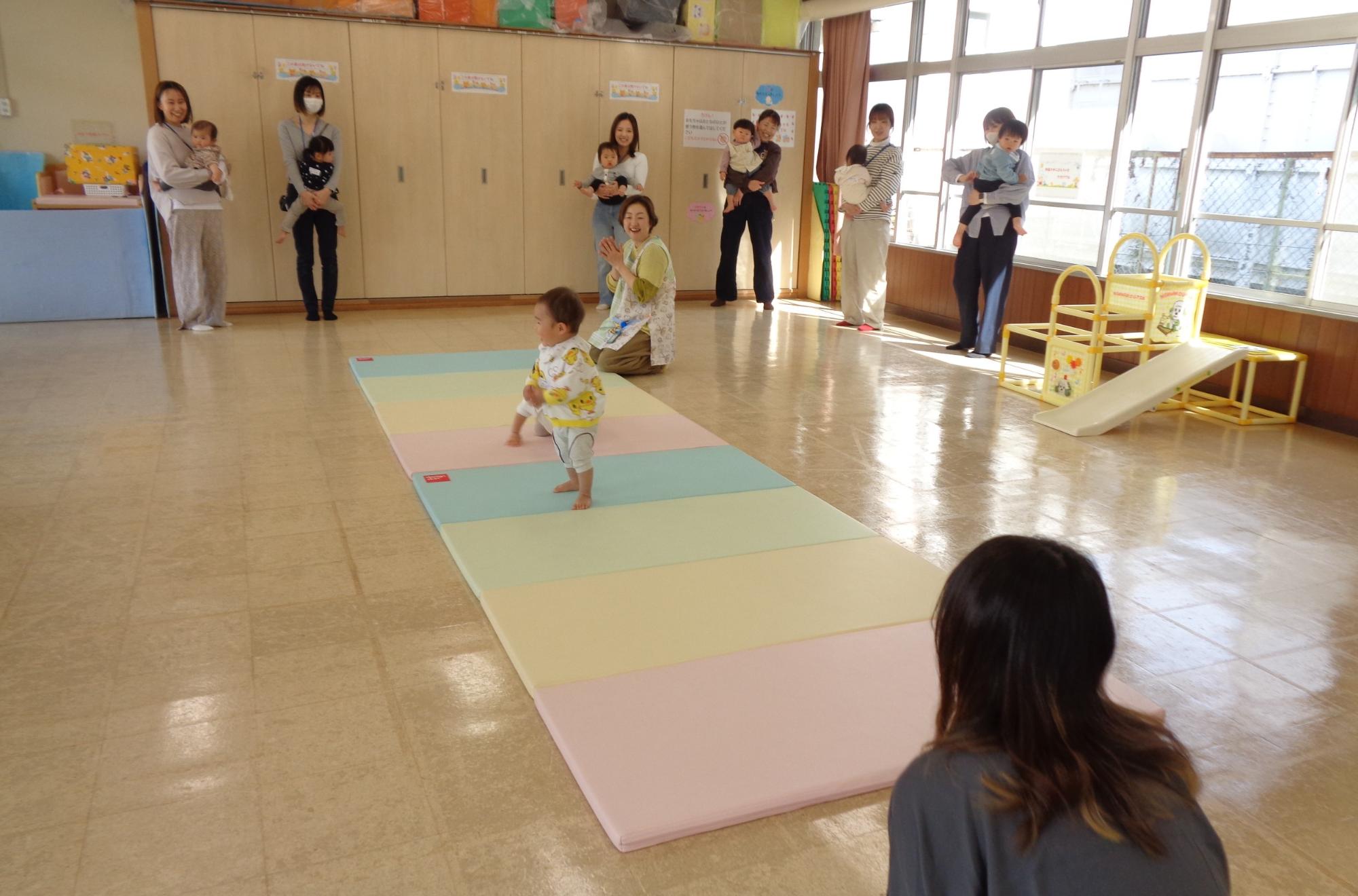 ハイハイレース