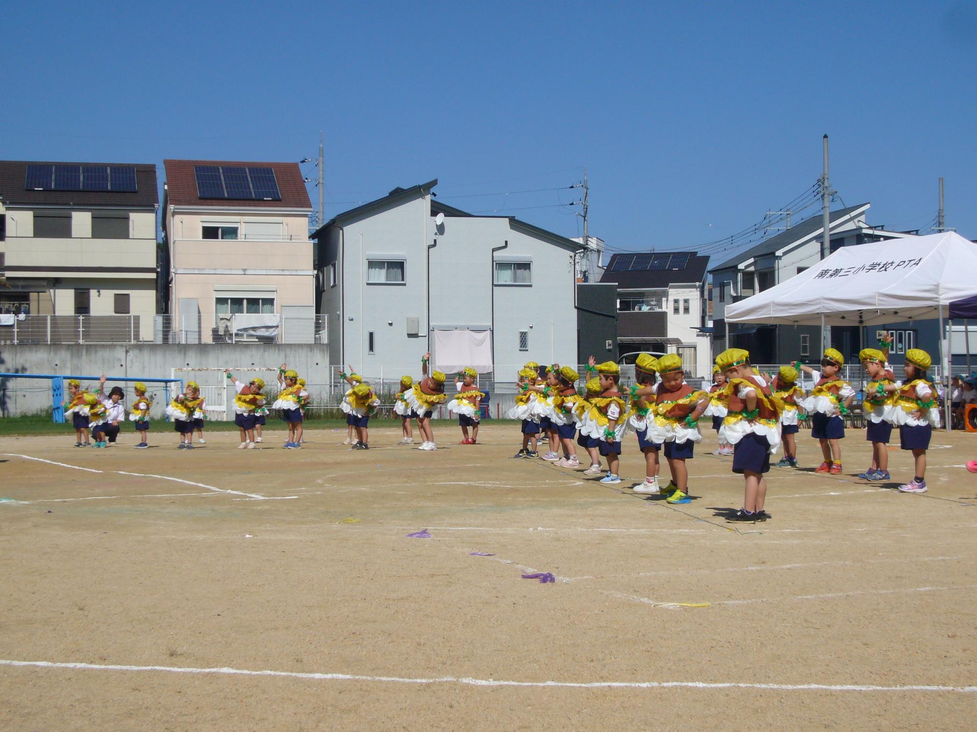 3歳ダンス1