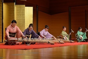 邦楽グループ「輪」さんによる演奏