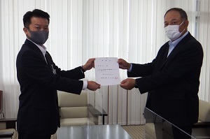 大阪狭山市危機管理アドバイザー委嘱状交付式