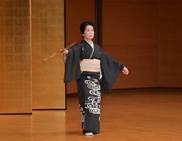 日本舞踊 山村こうえい様 演目 菊のさかずき